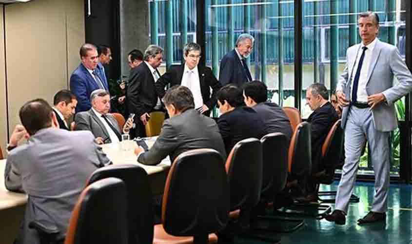 Orçamento: Bolsa Família pode ter um corte de quase R$ 8 bilhões