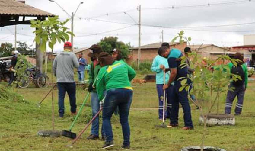 Mutirão ambiental realiza limpeza no bairro Planalto II