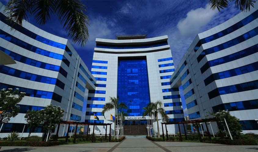 Governo Marcos Rocha gasta R$ 26 milhões por ano em propaganda enganosa e controle da imprensa em Rondônia