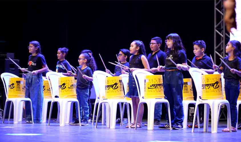 Centro Municipal de Arte e Cultura 'Laio' celebra 1º trimestre de 2025 com recital especial no Teatro Banzeiros