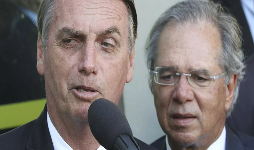 Política cruel e estúpida de Bolsonaro tira valor do salário mínimo