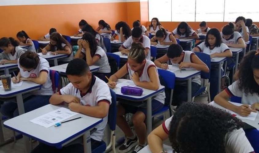 Governo realiza 'Dia D' de busca ativa por alunos afastados do ambiente escolar em Rondônia