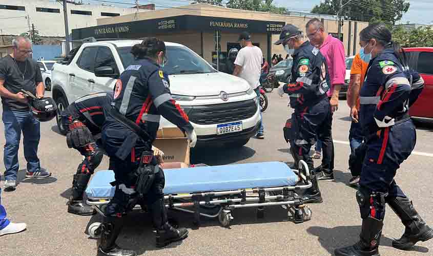 Motociclista morre após grave acidente envolvendo três veículos no centro de porto velho