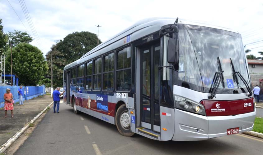 Município instalará 120 abrigos de ônibus até 2026