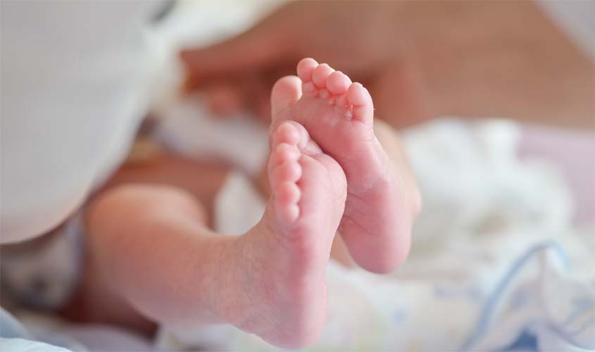 Novembro Roxo: mês alerta para a prevenção da prematuridade, que afeta seis bebês a cada 10 minutos no país