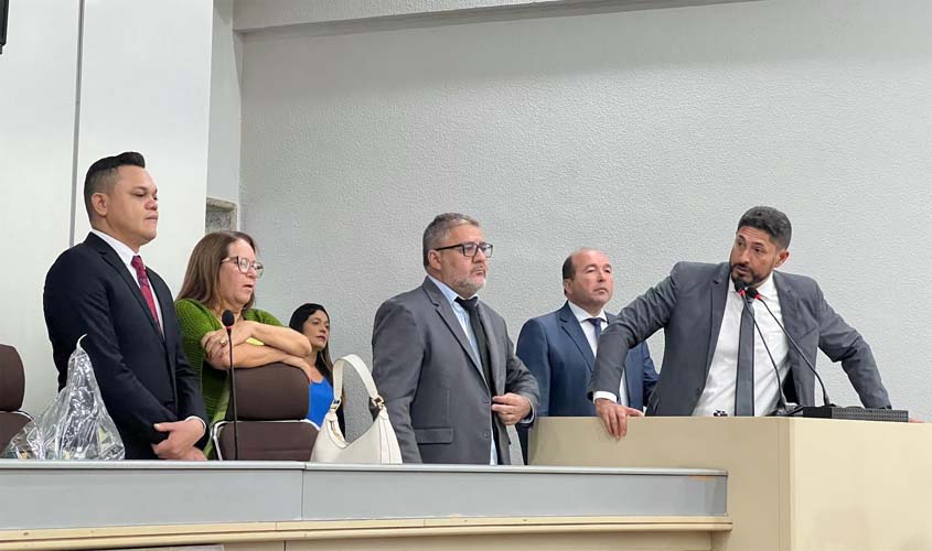 Câmara Municipal de Porto Velho aprova Abono Natalino de R$ 1 mil para seus servidores