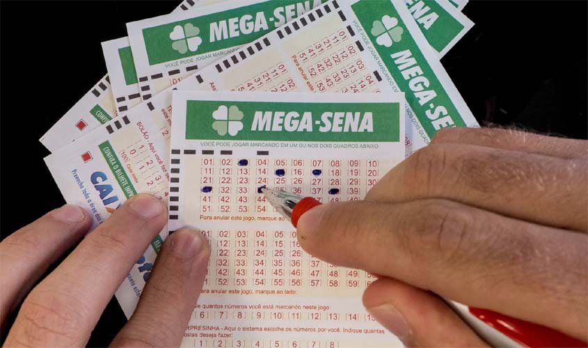 Três apostas dividem prêmio de R$ 12 milhões da Mega-Sena