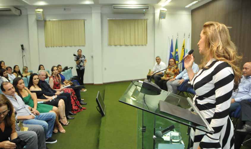 Maternidade Municipal realiza formatura da quinta turma de residência em Obstetrícia e Ginecologia