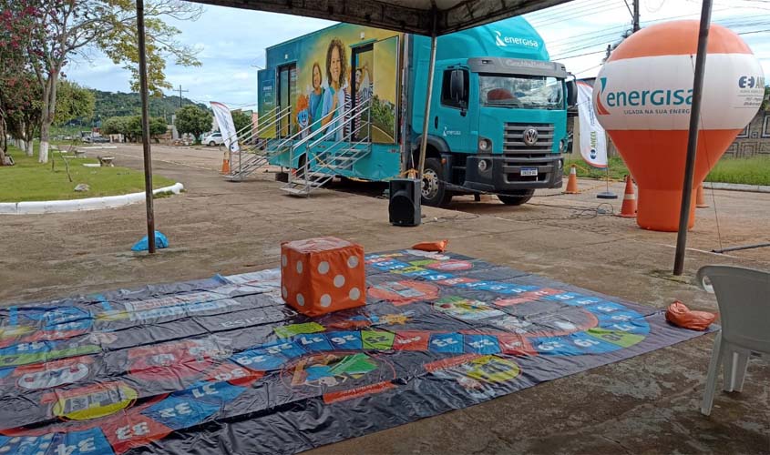 Moradores de Rondônia recebem projeto Nossa Energia