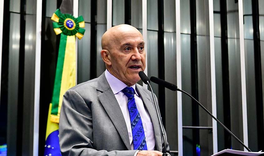 Confúcio Moura: Brasil deve investir na geração de energias renováveis  Fonte: Agência Senado