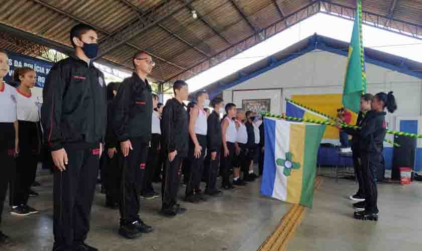 Escolas estaduais de Vilhena participam da abertura das comemorações do Bicentenário da Independência do Brasil 