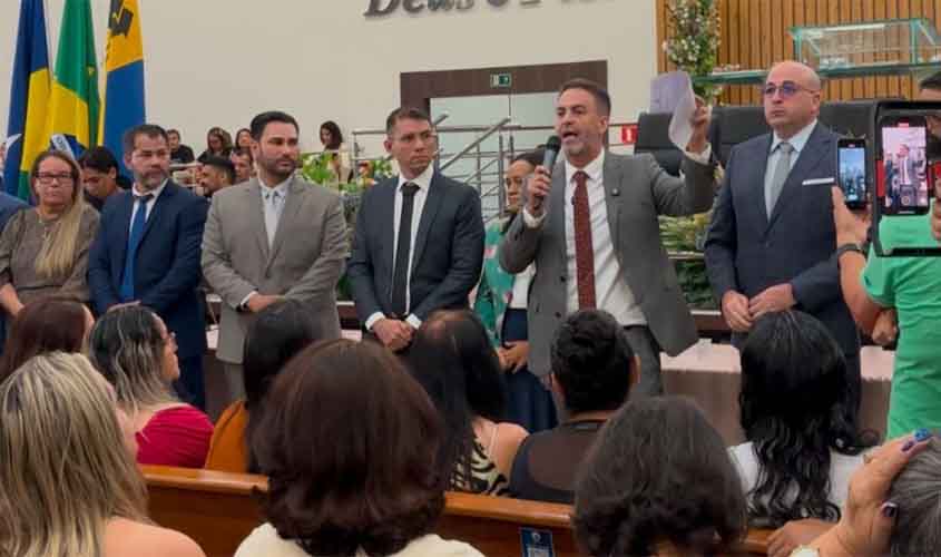 SINTERO acompanha anúncio da retirada do ponto eletrônico e outras medidas na educação municipal
