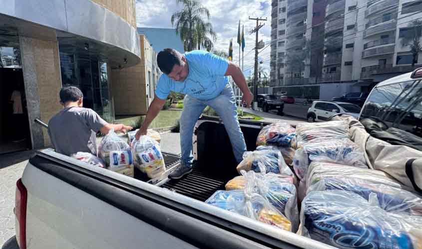 OAB Rondônia entrega cestas básicas à Prefeitura de Porto Velho em apoio às vítimas da cheia do Rio Madeira