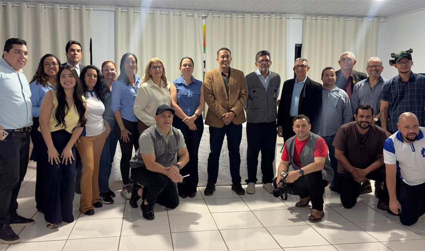 Eyder Brasil cobra justiça a produtores na CPI do Leite