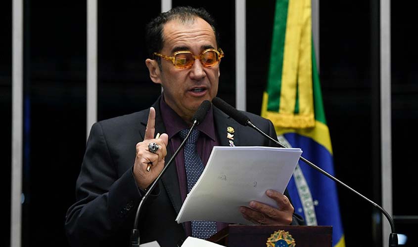 Kajuru defende suspensão do Brasileirão e mais investigações sobre apostas 