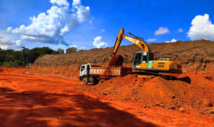 Governo de RO promove melhorias na RO-485