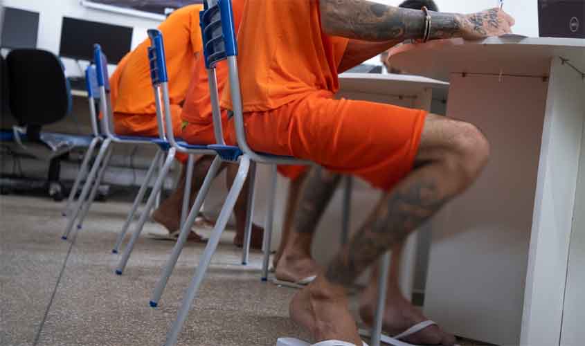 'Registre-se!': Carteira de identidade é emitida para reeducandos em ações do TJRO e CNJ