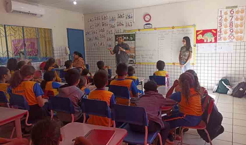 Em parceria, DNIT e UNIR promovem palestras educativas em escolas da BR-319