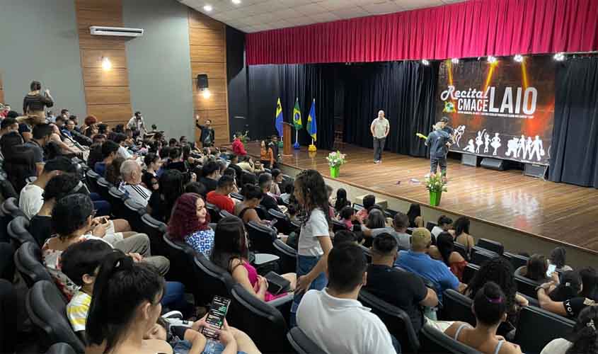 Recital emociona público e marca encerramento do 1º semestre do CMACE Laio