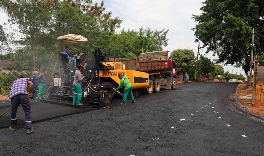 Prefeitura segue com obras de asfaltamento