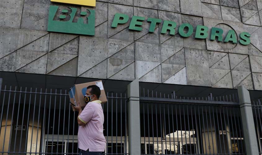 Petrobras reajusta preços da gasolina e do diesel para distribuidoras