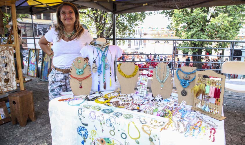 Feira de artesanato fomenta o empreendedorismo e artesanato porto-velhense