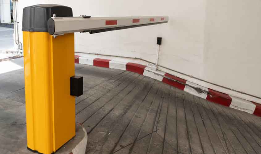 Shopping de Aracaju (SE) pode cobrar estacionamento para empregados de lojas