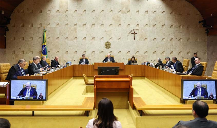 Dino vota por julgamento conjunto de Moraes e Mendonça