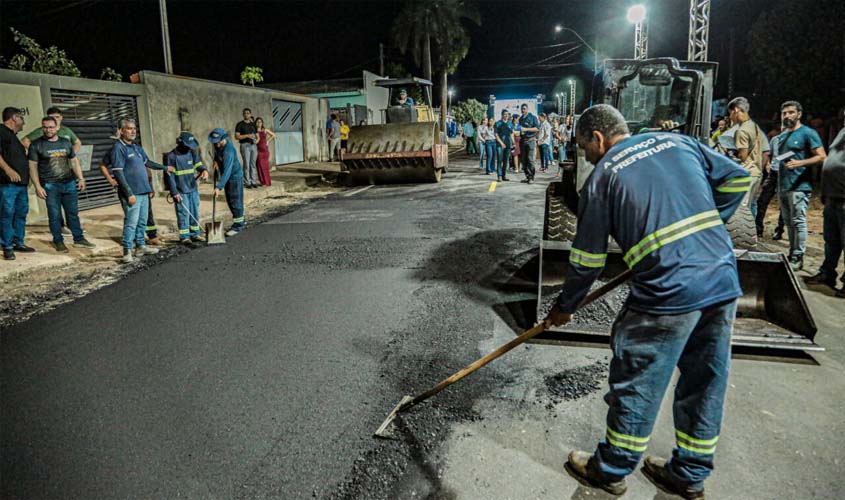 Governo de RO amplia obras de asfalto no município
