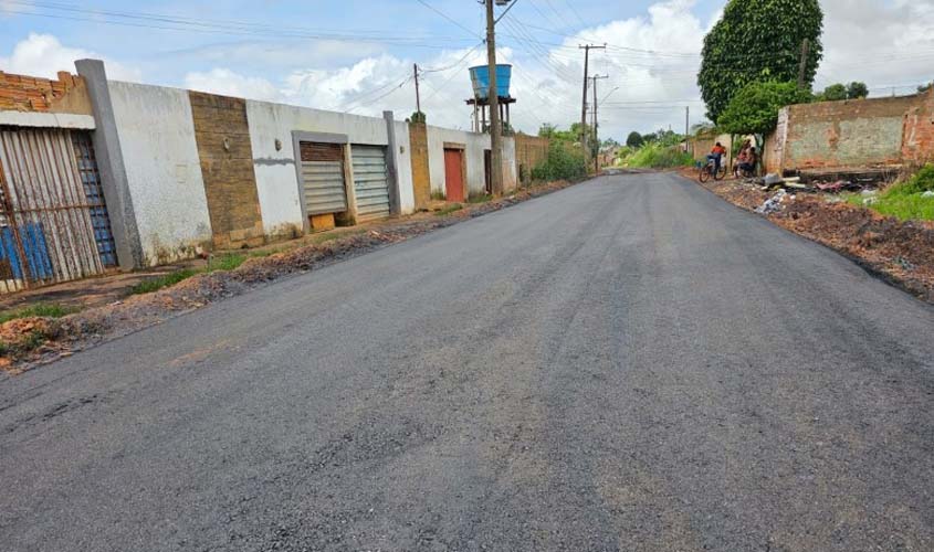 Pavimentação das primeiras ruas do bairro Pantanal é concluída