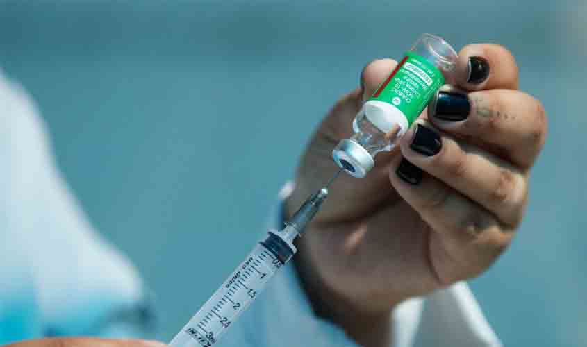 Covid-19: cronograma do governo prevê entregas de vacinas para 2021