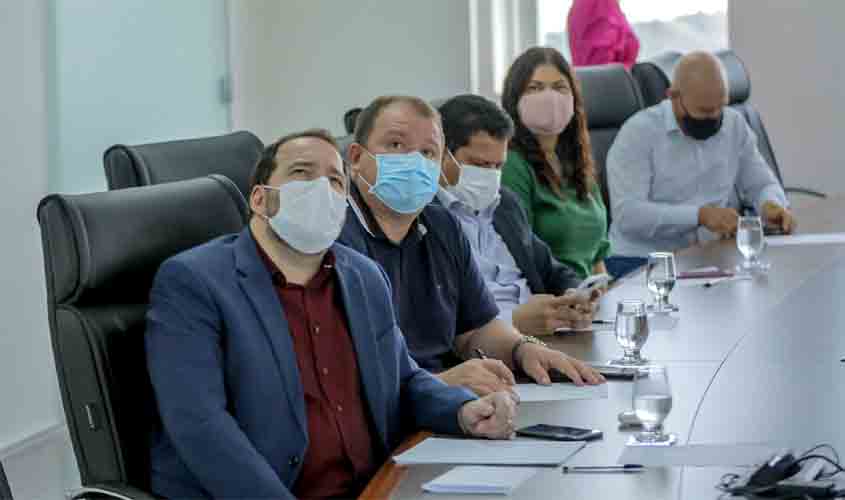 Presidente Alex Redano destaca medidas para evitar falta de oxigênio na rede hospitalar
