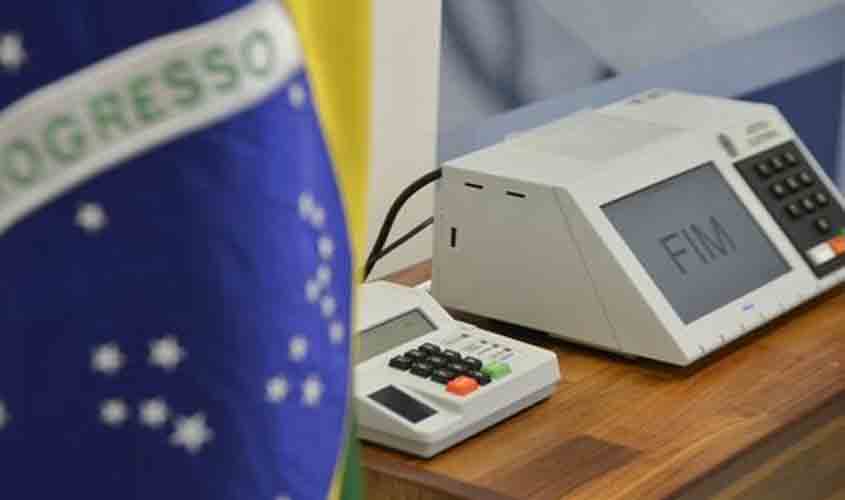TSE prevê compra de 176 mil urnas eletrônicas para eleições de 2022