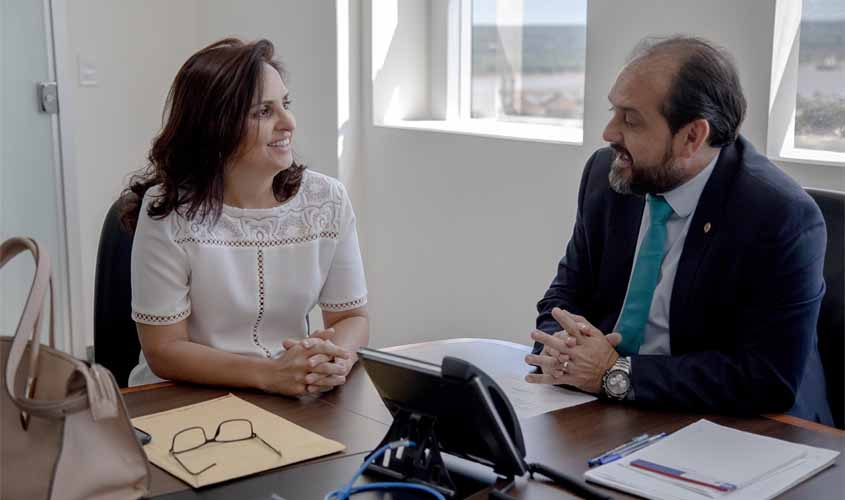 Presidente Laerte Gomes confirma apoio a Apae de São Miguel do Guaporé