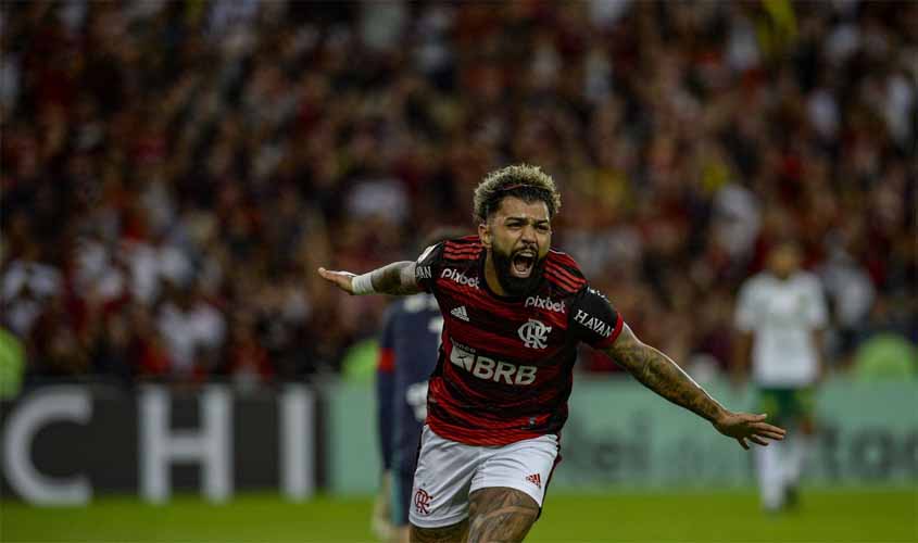 Flamengo vence a primeira sob o comando de Dorival Júnior