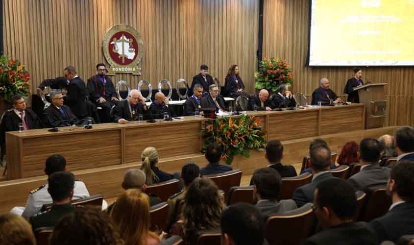 Com trajetória marcada pela defesa da saúde, Emilia Oiye toma posse como procuradora de Justiça