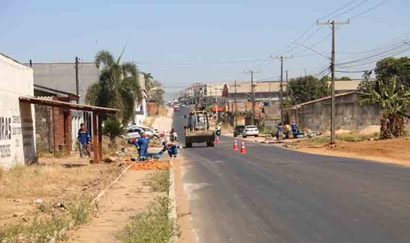 Empresa intensifica obras de duplicação da avenida Brasil