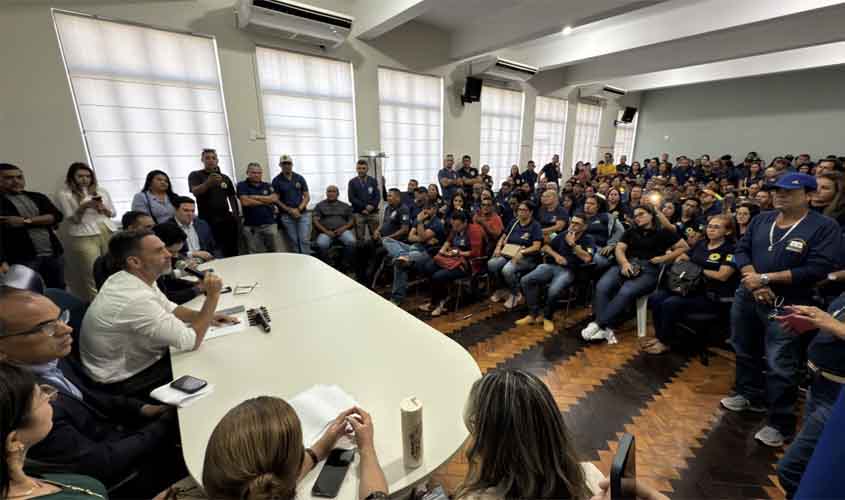 Prefeitura de Porto Velho aumenta salário de motoristas e monitores escolares