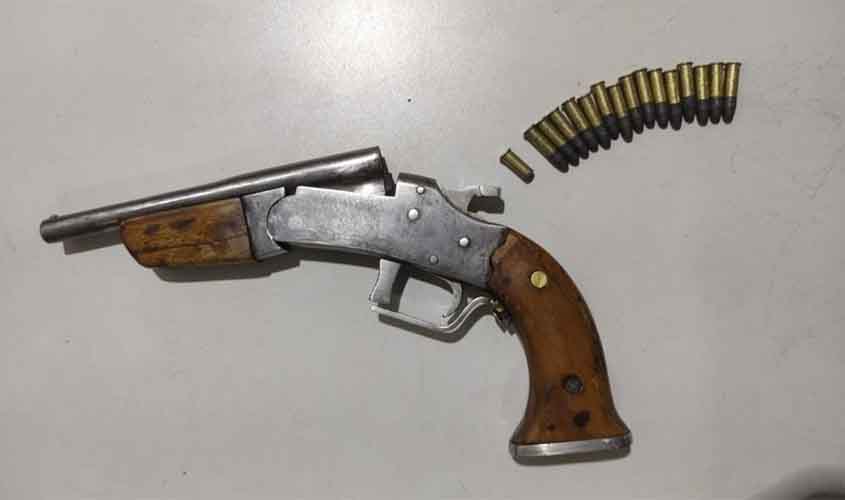 POLÍCIA MILITAR APREENDE ARMA NA ÁREA RURAL DE VILHENA