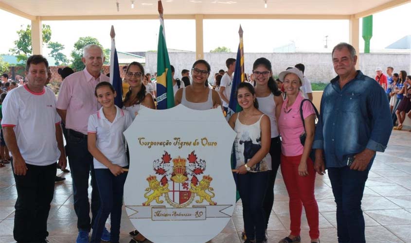 Deputado Airton participa de festividades alusivas ao Dia das Crianças