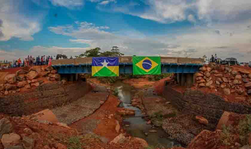 Governo de Rondônia garante segurança no tráfego com nova ponte de concreto entre Jaru e Governador Jorge Teixeira