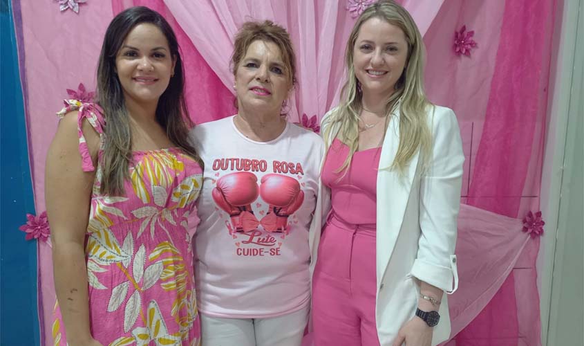 Prefeitura promove ações noturnas alusivas à campanha Outubro Rosa