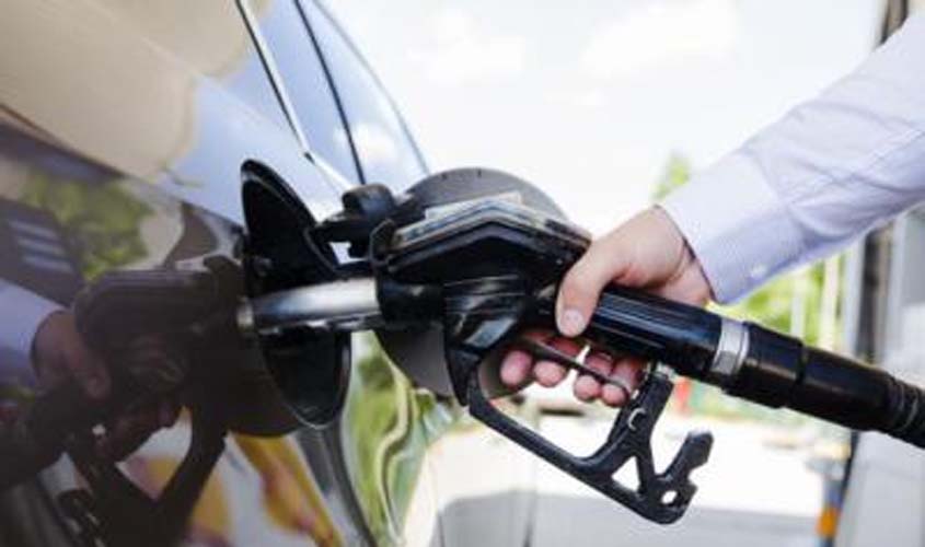 AGU garante divulgação do nome de posto de gasolina autuado pela ANP