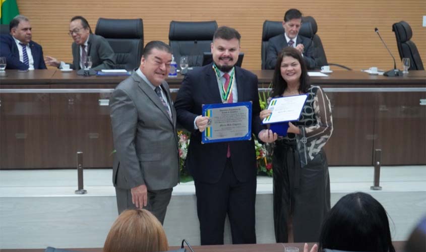 Presidente da OAB-RO, Márcio Nogueira é homenageado na ALE-RO com as mais altas comendas do Estado de Rondônia