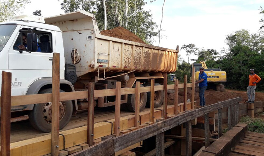 Concluída a ponte de 40 metros que liga o município de Costa Marques ao distrito de São Domingos