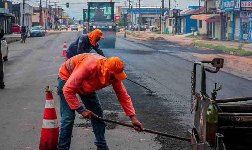 Com recurso do Estado, obras de revitalização do asfalto avançam em Porto Velho