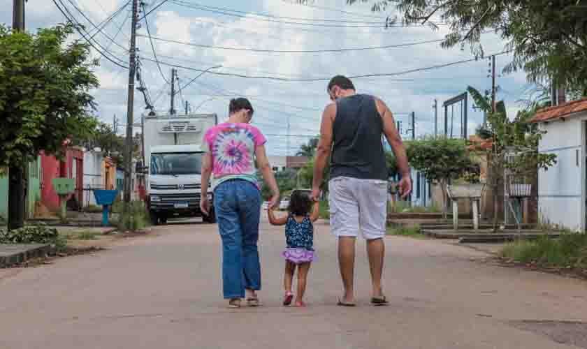 Voluntários podem se cadastrar no programa Família Acolhedora em Porto Velho