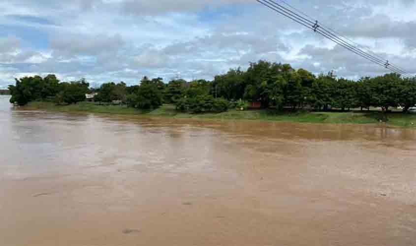 Rio Branco decreta situação de emergência devido à cheia do Rio Acre
