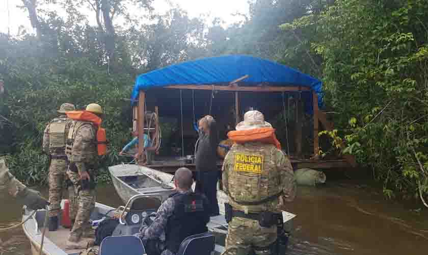 PF intensifica fiscalização para combater extração ilegal de ouro no Rio Roosevelt em Rondônia