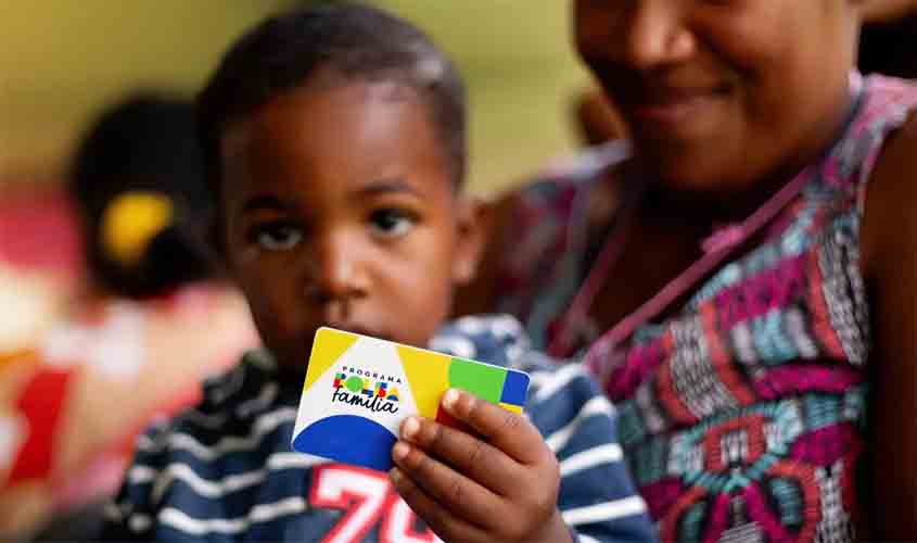 Caixa começa a pagar Bolsa Família de fevereiro